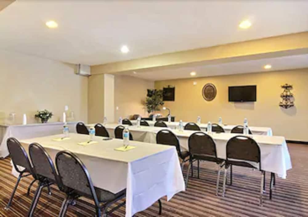 Suburban Studios East Альбукерке Екстер'єр фото